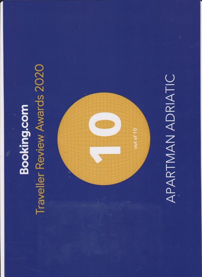 Apartman Adriatic พูลา ภายนอก รูปภาพ