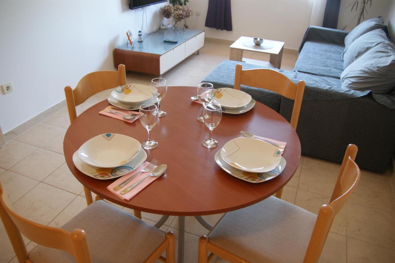 Apartman Adriatic พูลา ภายนอก รูปภาพ